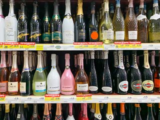 Alcohol Prices Cyprus - TravelPriceWatch.com