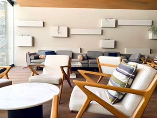 Mitsis Rodos Village Beach Hotel & Spa Day bar