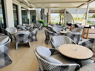 Mitsis Rodos Village Beach Hotel & Spa Night bar