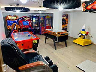 Entertainment at Mitsis Rodos Village Beach Hotel & SpaMitsis Rodos Village Beach Hotel & Spa