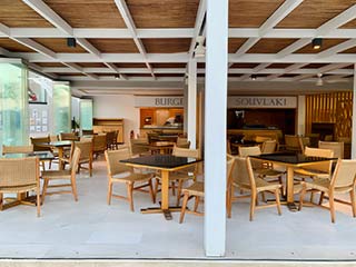 Burger and Souvlaki a la carte Mitsis Rodos Village Beach Hotel & Spa